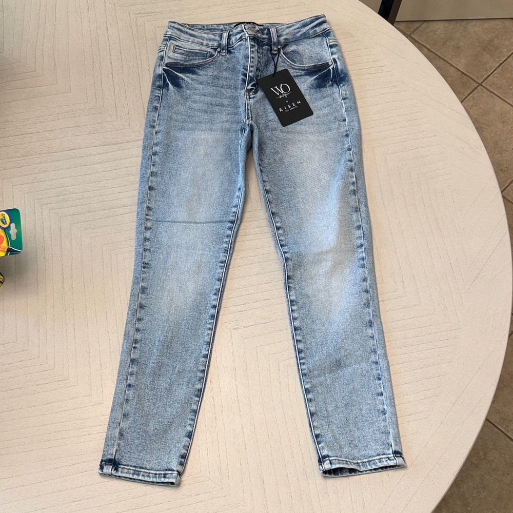 Women's Light Blue Skinny Jeans